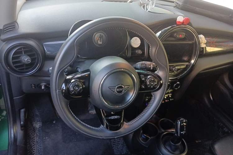 Used MINI 2020 1.5T COOPER Racing Driver Steering Wheel