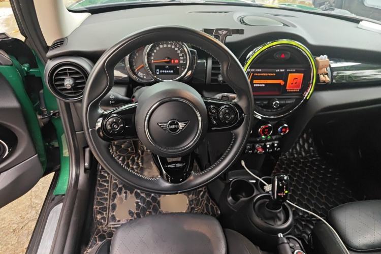 Used MINI 2020 1.5T COOPER Artist Steering Wheel