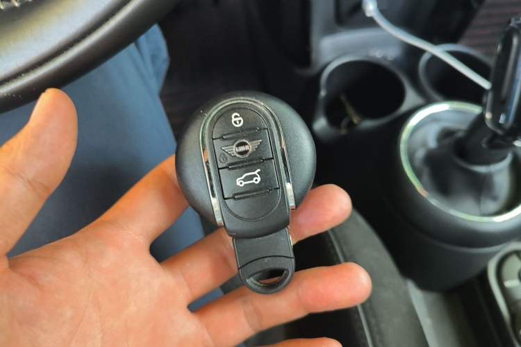Used MINI 2020 1.5T COOPER Artist Vehicle Key