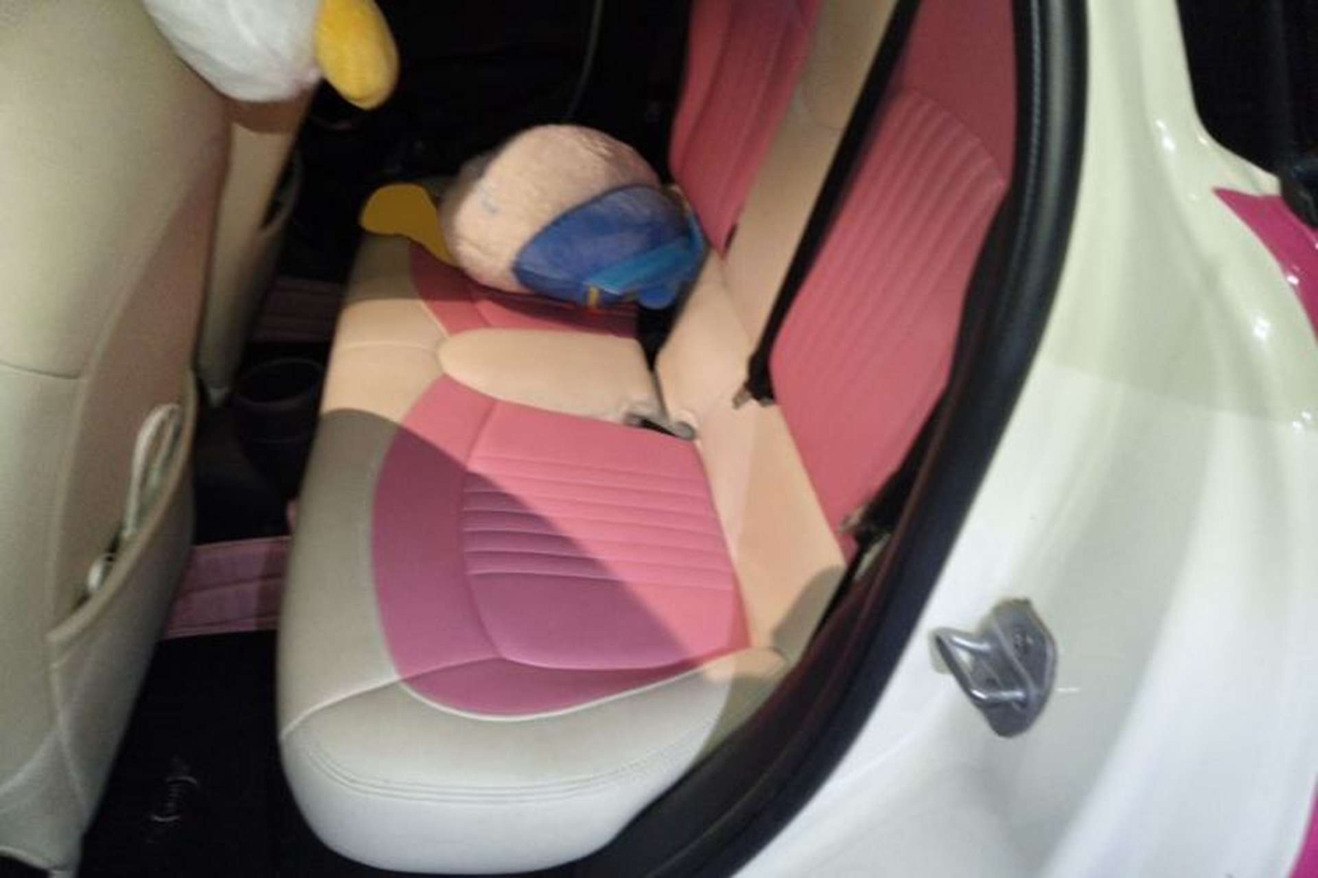 Used MINI 2020 1.5T ONE Five-Door Edition Left Rear Seat