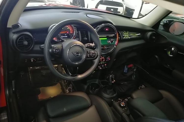 Used MINI 2020 1.5T COOPER Classic Edition Center Console