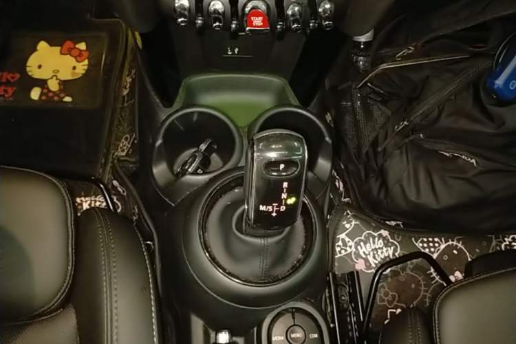 Used MINI 2020 1.5T COOPER Classic Edition Gear Lever