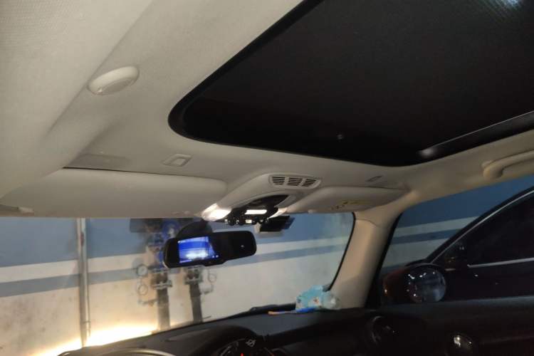 Used MINI 2020 1.5T ONE Headliner