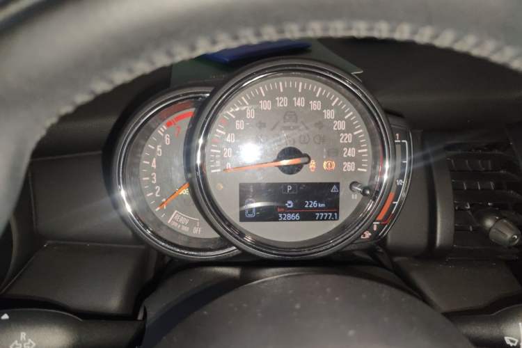 Used MINI 2020 1.5T ONE Instrument Cluster