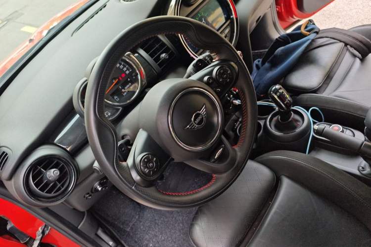 Used MINI 2020 2.0T COOPER S Classic Edition Steering Wheel