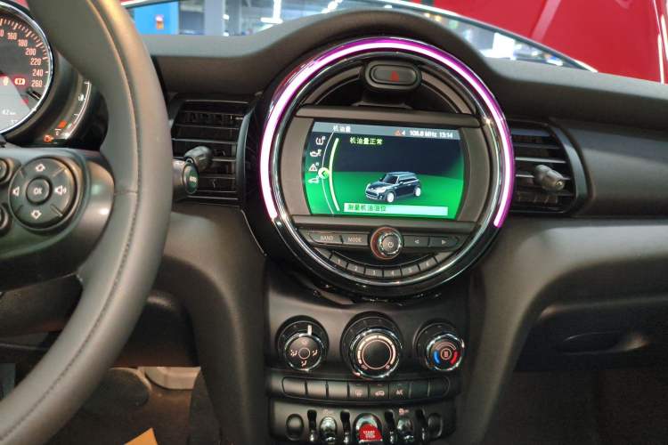 Used MINI 2020 1.5T ONE Audio And AC Panel