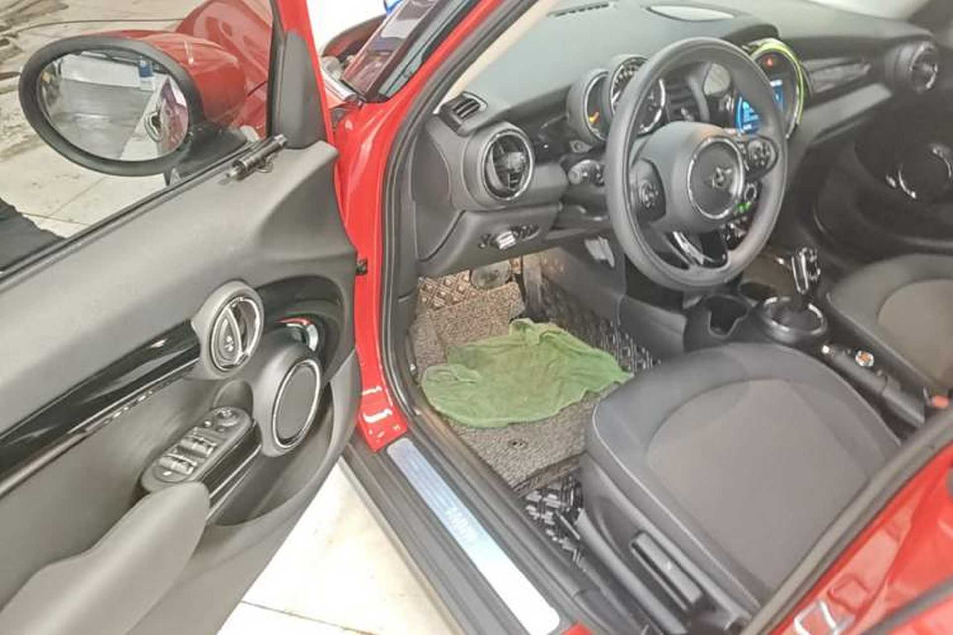 Used MINI 2020 1.5T ONE PLUS Five-Door Edition Driver Seat