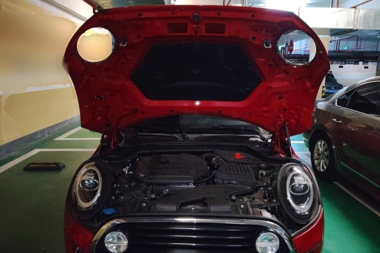 Used MINI 2020 1.5T COOPER Classic Edition Five-Door Version Engine Bay