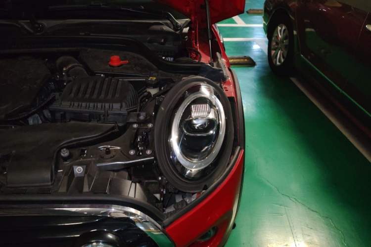 Used MINI 2020 1.5T COOPER Classic Edition Five-Door Version Engine Bay Left