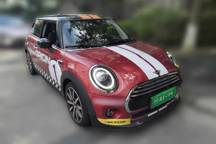 Used MINI 2020 1.5T COOPER Three-Door Midnight Red Limited Edition Front Right 45 Deg