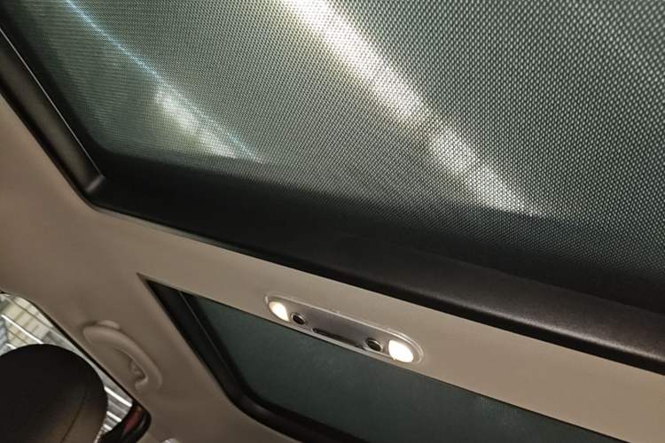 Used MINI 2020 1.5T ONE PLUS Five-Door Edition Headliner