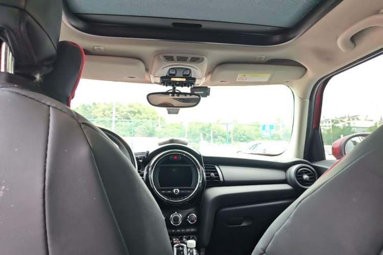 Used MINI 2020 1.5T ONE Five-Door Edition Headliner