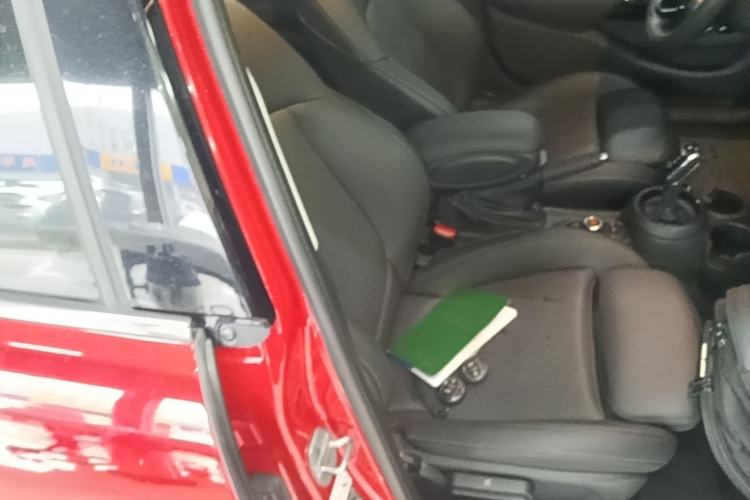 Used MINI 2020 1.5T COOPER Classic Edition Five-Door Version Right Front Seat