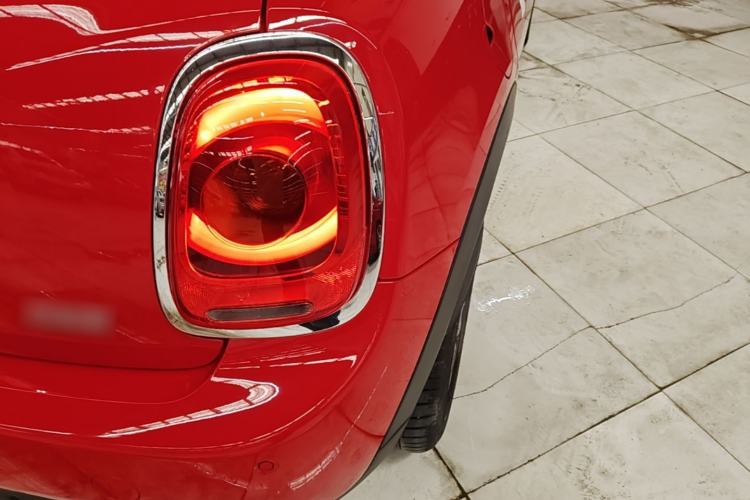 Used MINI 2020 1.5T ONE PLUS Five-Door Edition Right Rear Taillight