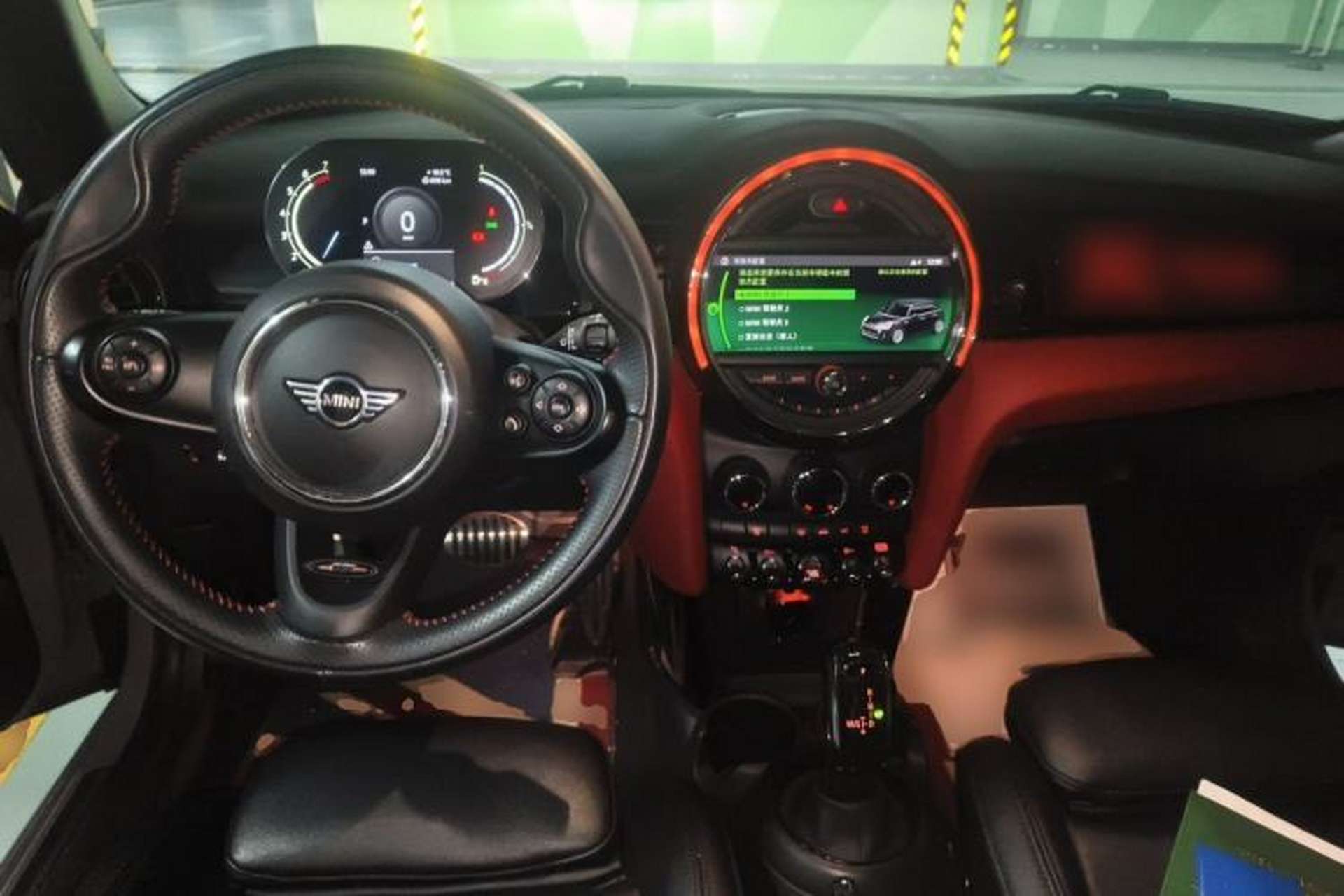 Used MINI 2020 1.5T COOPER Racing Edition Five-Door Version Center Console
