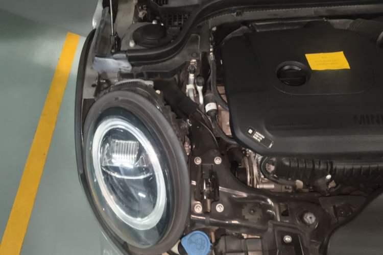 Used MINI 2020 1.5T COOPER Racing Edition Five-Door Version Engine Bay Right