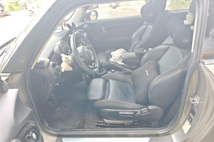 Used MINI 2020 1.5T COOPER Artist Left Front Seat