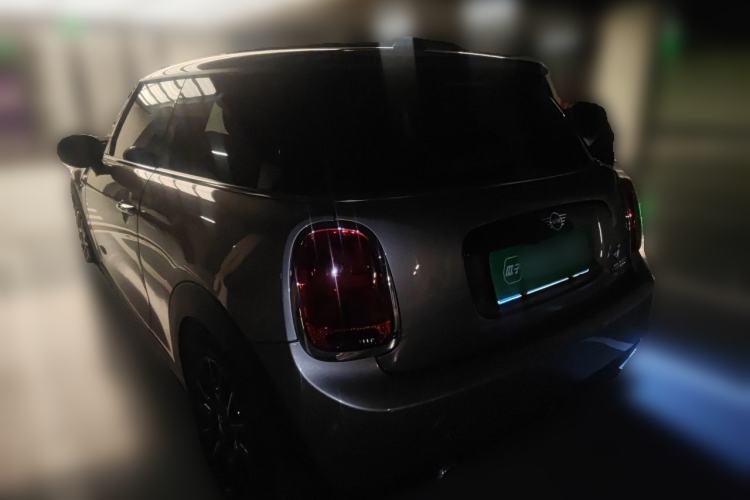 Used MINI 2020 1.5T COOPER Classic Edition Rear Left 45 Deg