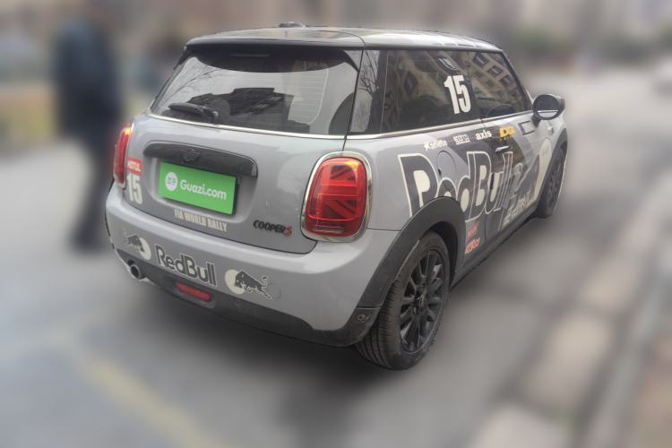 Used MINI 2020 1.5T COOPER Classic Edition Rear Right 45 Deg