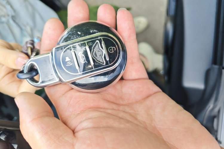 Used MINI 2020 1.5T COOPER Artist Vehicle Key