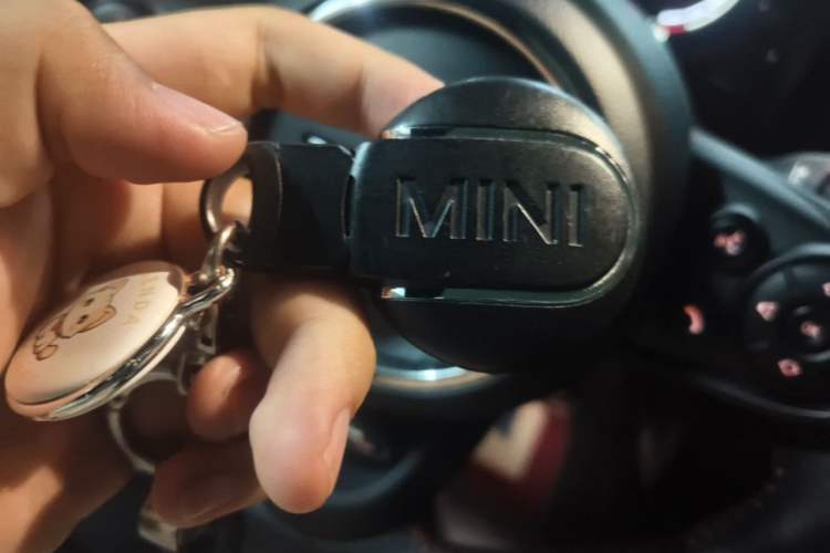 Used MINI 2020 1.5T COOPER Racing Edition Five-Door Version Vehicle Key