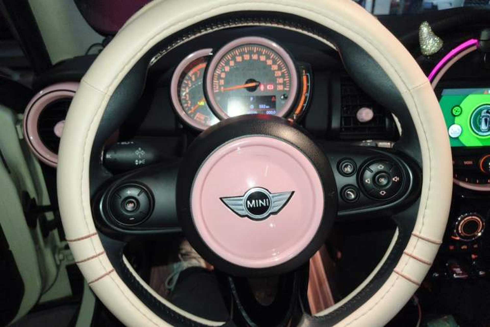 Used MINI 2020 1.5T ONE Five-Door Edition Steering Wheel