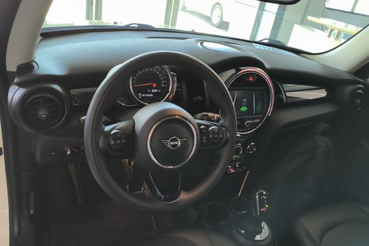 Used MINI 2020 1.5T ONE PLUS Center Console