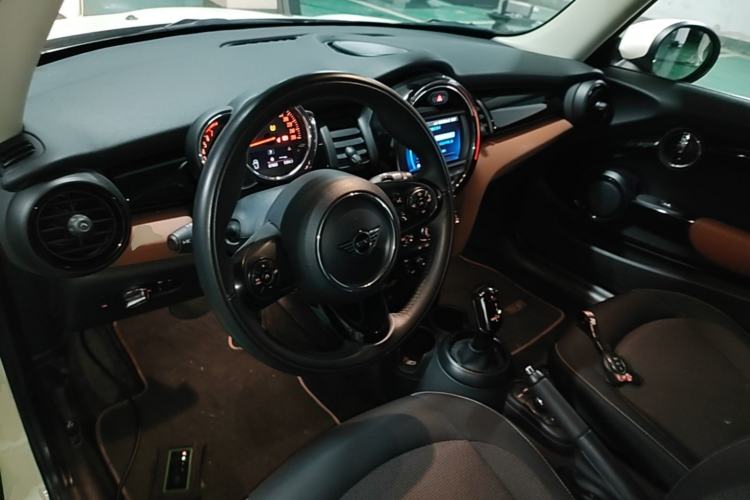 Used MINI 2020 1.5T ONE PLUS Center Console