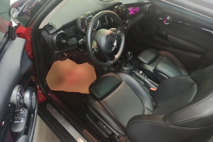 Used MINI 2020 1.5T COOPER Classic Edition Driver Seat