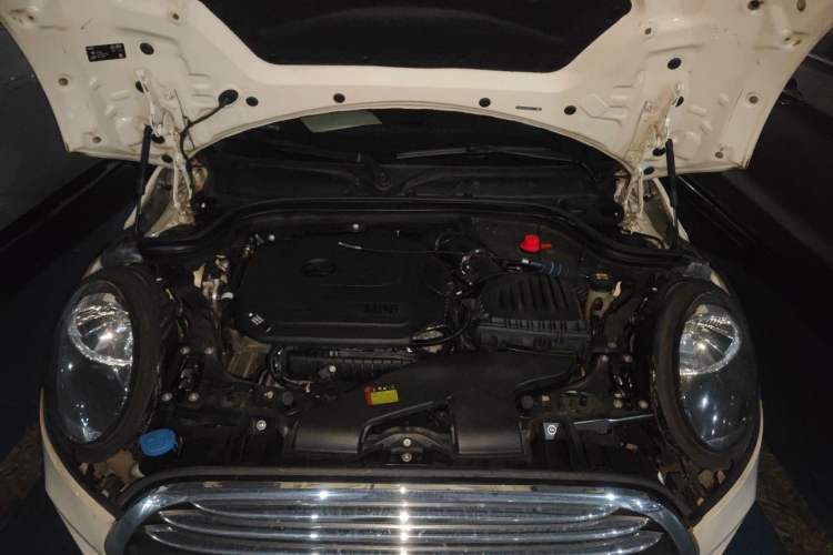 Used MINI 2020 1.5T ONE PLUS Five-Door Edition Engine Bay