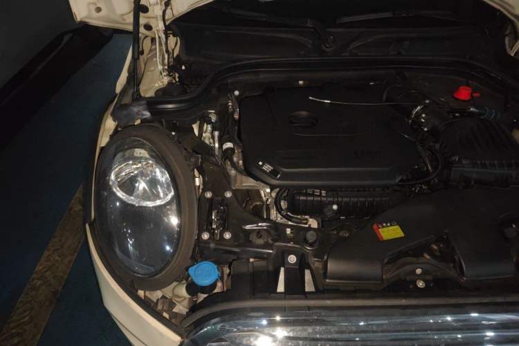 Used MINI 2020 1.5T ONE PLUS Five-Door Edition Engine Bay Right