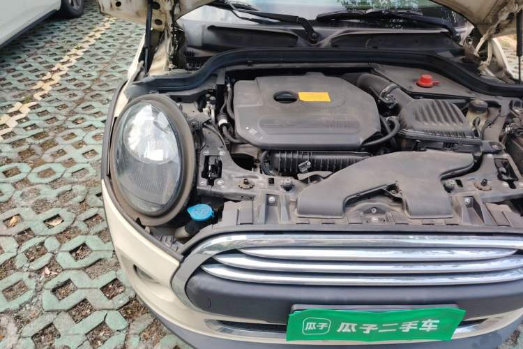 Used MINI 2020 1.5T ONE PLUS Five-Door Edition Engine Bay Right