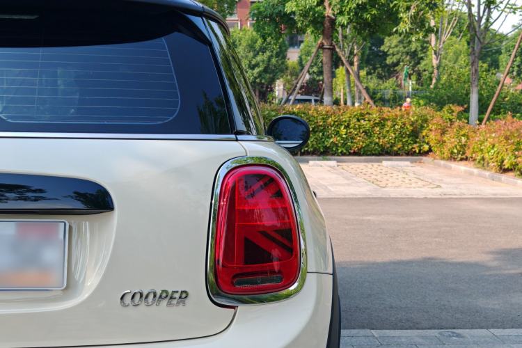 Used MINI 2020 1.5T COOPER Classic Edition Exterior 11