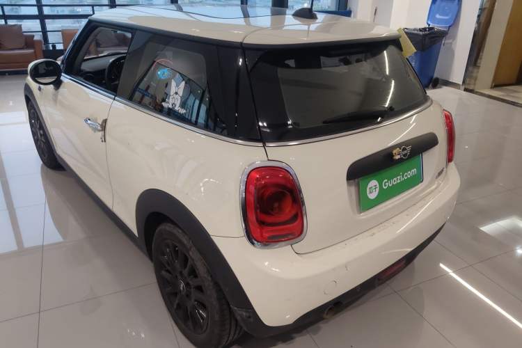 Used MINI 2020 1.5T ONE PLUS Exterior 2