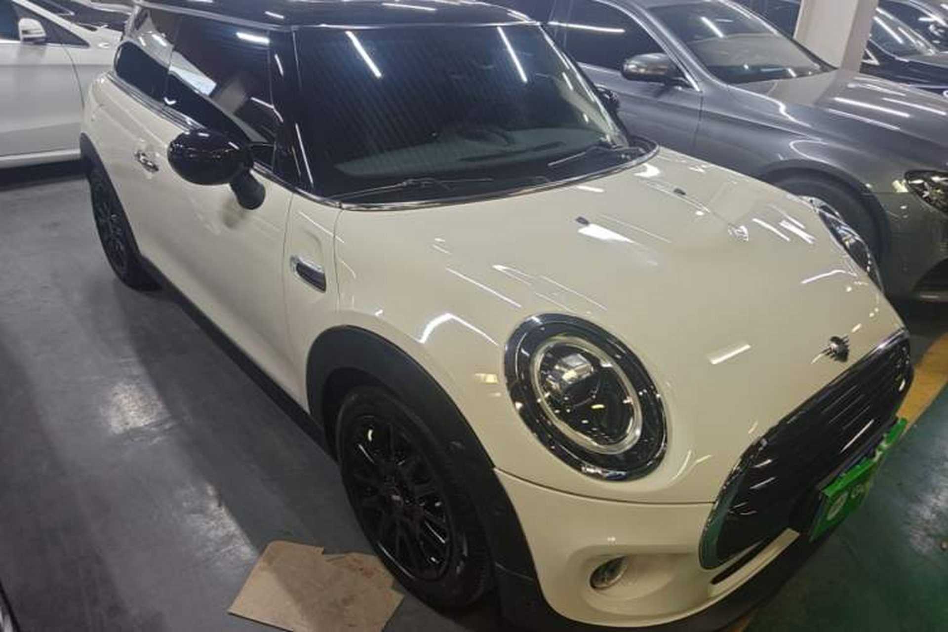 Used MINI 2020 1.5T COOPER Classic Edition Front Right 45 Deg