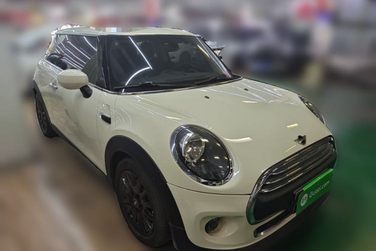 Used MINI 2020 1.5T ONE PLUS Front Right 45 Deg