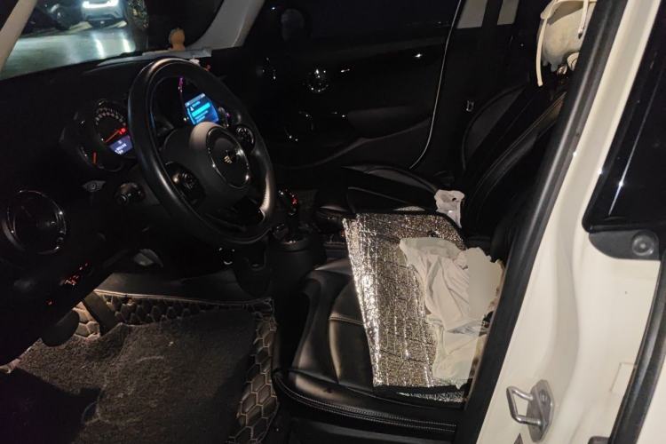 Used MINI 2020 1.5T ONE PLUS Five-Door Edition Left Front Seat