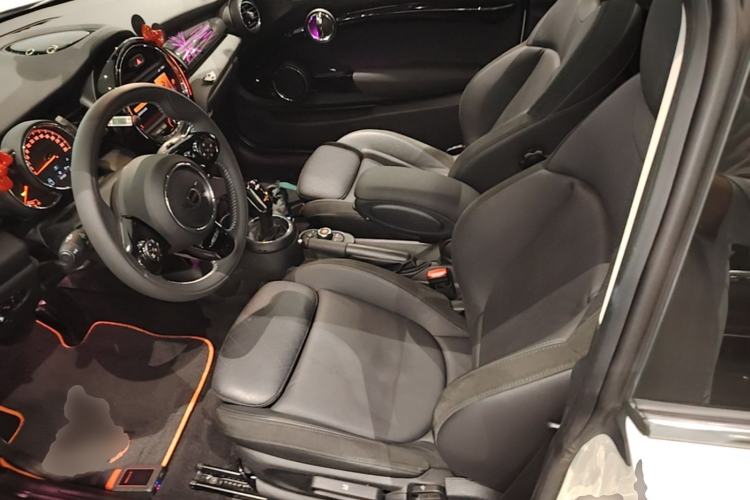 Used MINI 2020 1.5T COOPER Artist Left Front Seat