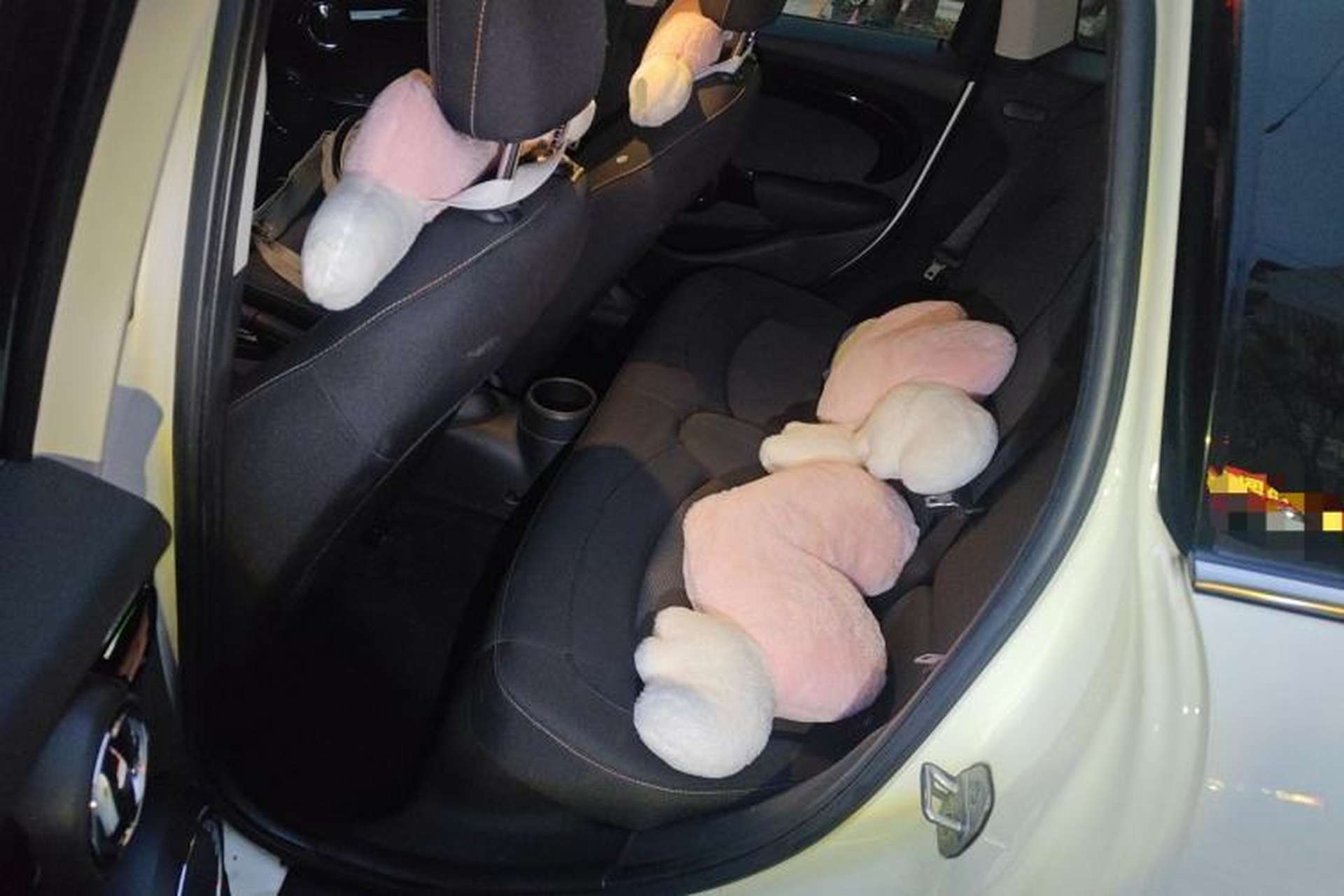 Used MINI 2020 1.5T ONE PLUS Five-Door Edition Left Rear Seat