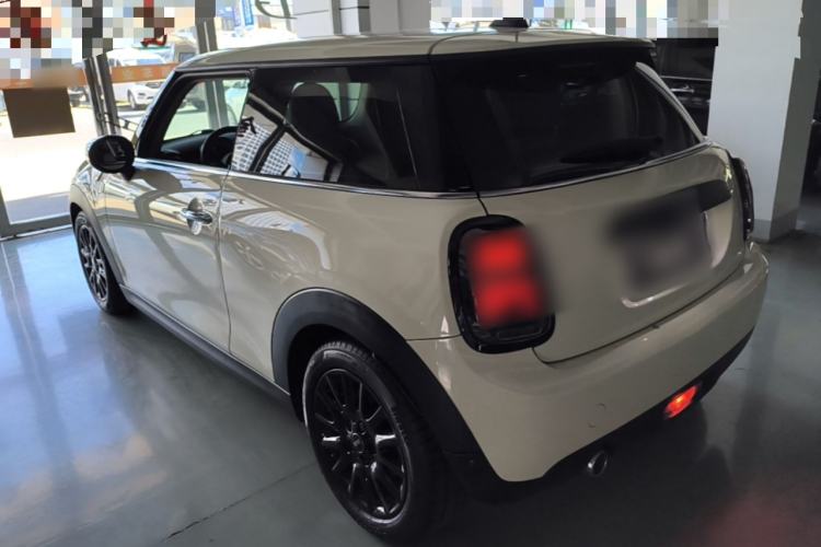 Used MINI 2020 1.5T ONE PLUS Rear Left 45 Deg