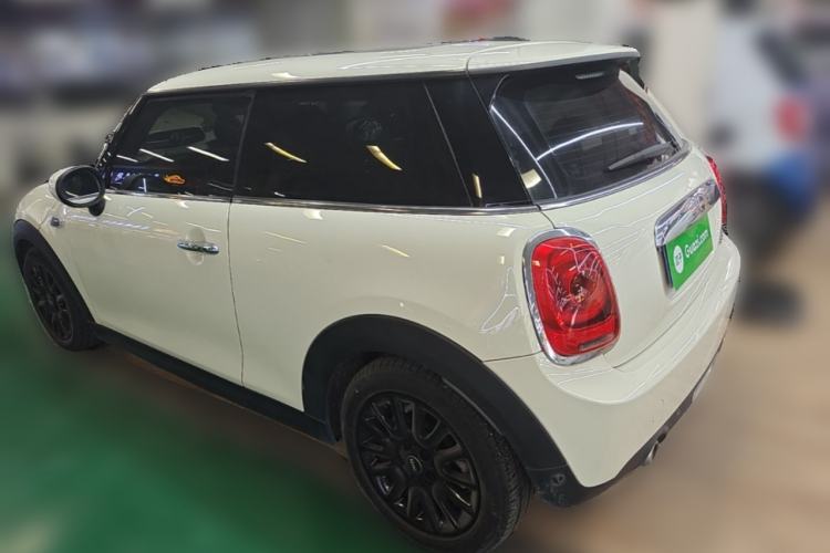 Used MINI 2020 1.5T ONE PLUS Rear Left 45 Deg
