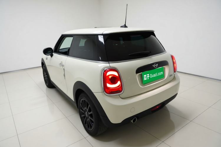 Used MINI 2020 1.5T ONE PLUS Rear Left 45 Deg