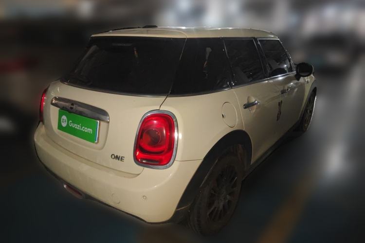 Used MINI 2020 1.5T ONE PLUS Five-Door Edition Rear Right 45 Deg