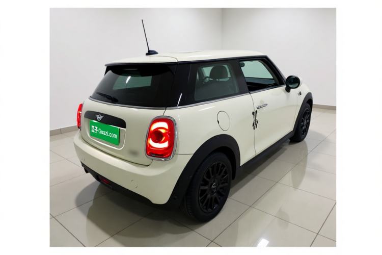 Used MINI 2020 1.5T ONE PLUS Rear Right 45 Deg