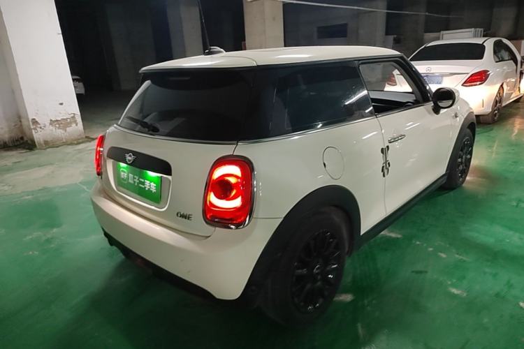 Used MINI 2020 1.5T ONE PLUS Rear Right 45 Deg