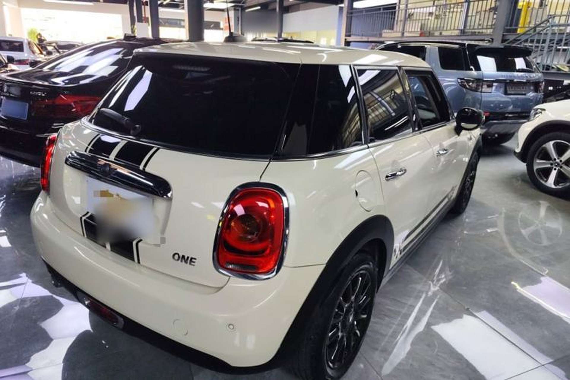 Used MINI 2020 1.5T ONE PLUS Five-Door Edition Rear Right 45 Deg