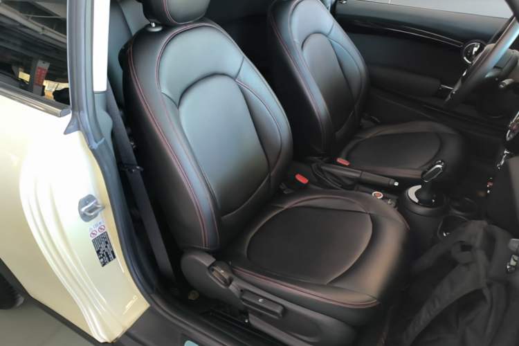 Used MINI 2020 1.5T ONE PLUS Right Front Seat