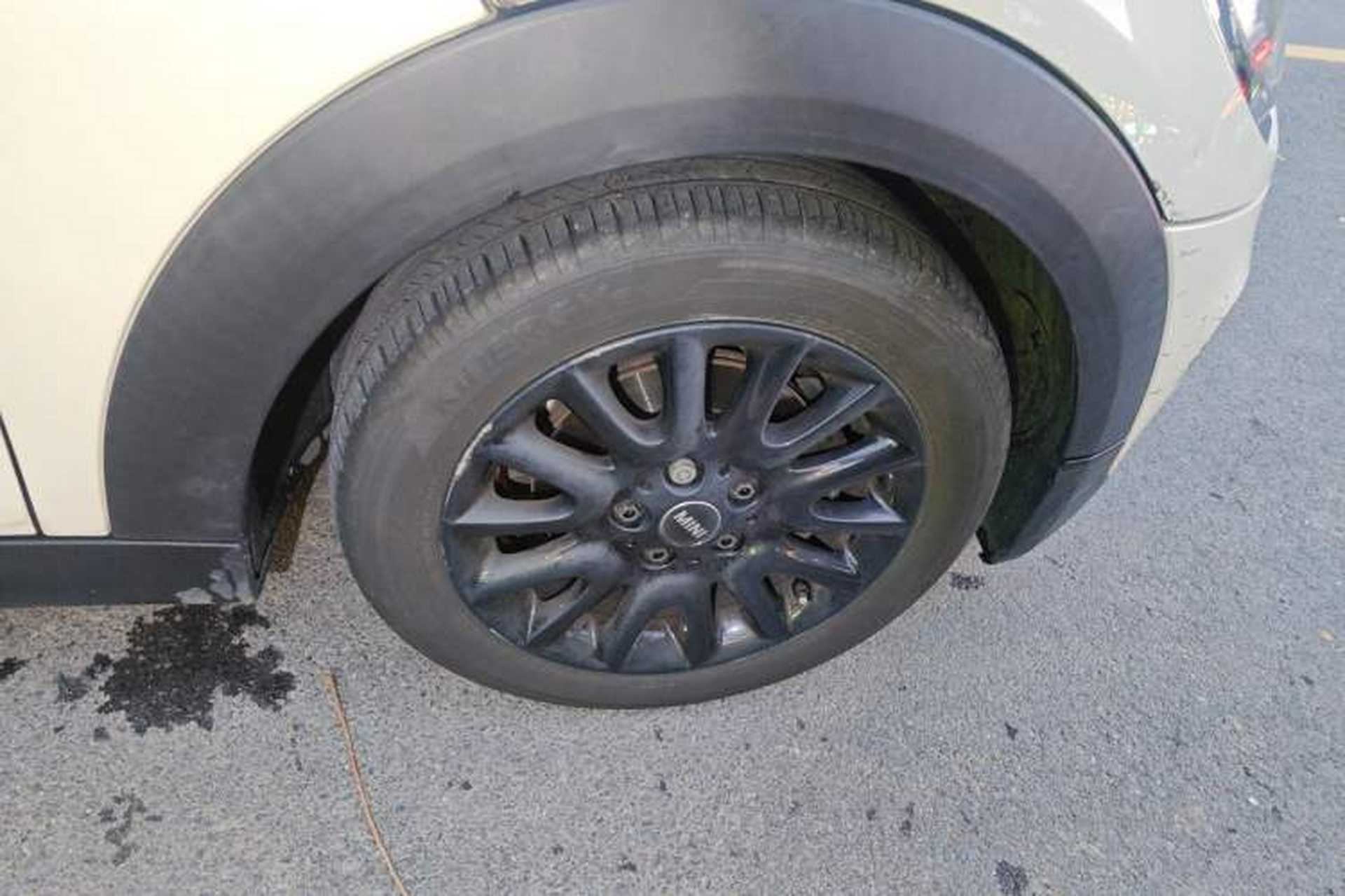 Used MINI 2020 1.5T ONE PLUS Five-Door Edition Right Front Wheel Hub