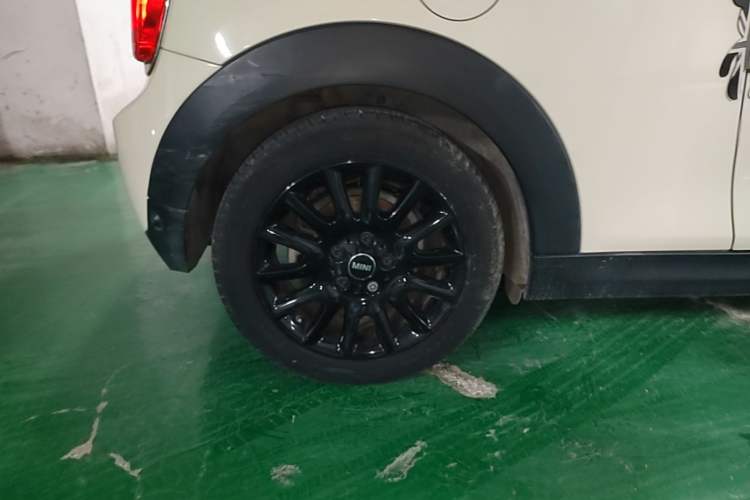 Used MINI 2020 1.5T ONE PLUS Right Rear Wheel Hub