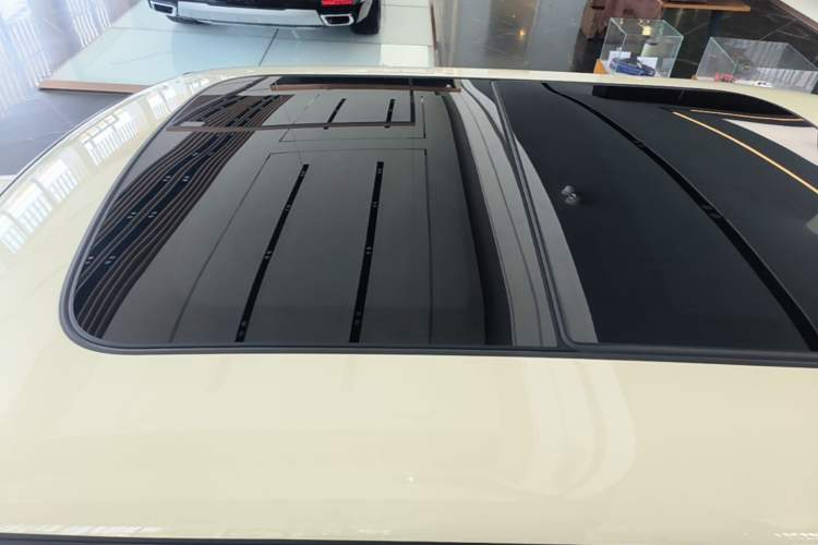 Used MINI 2020 1.5T ONE PLUS Roof